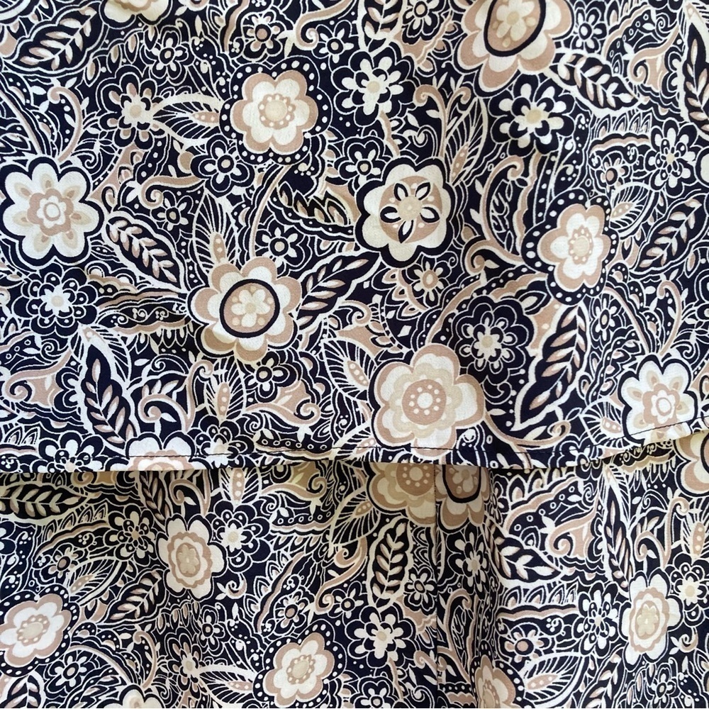 Blair brown and black floral dress, size 12P - Picture 8 of 8